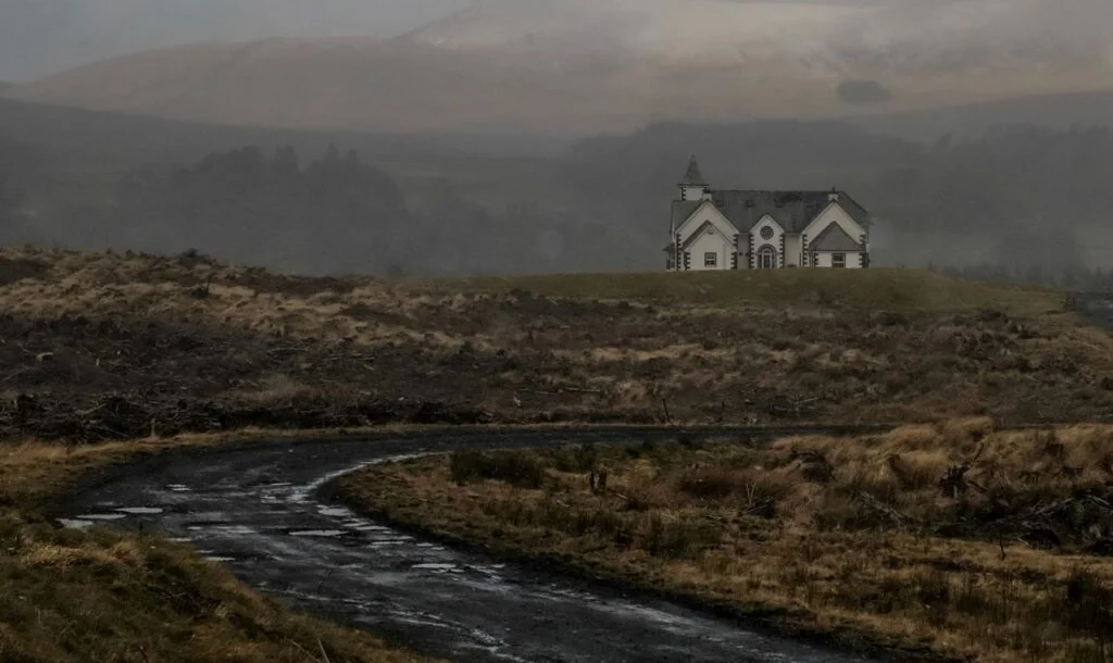 Haunted House Design: Intriguing Combination of Art and Psychology Haunted House Design: Intriguing Combination of Art and Psychology A prototypical haunted house design is usually located in a remote, isolated location, which is far away from society. In this case, if anything goes wrong, help would take a long time to reach. The darkness and the confusing layout of the house will cause us to get lost, further slowing us down. Spiked and iron fences, or crumbling stairways, or ruined tunnels, all of which are featured prominently in Hollywood Haunted House designs and are considered as modes of escape. Haunted House design,Most haunted places,Real paranormal activity,Paranormal things,Supernatural activity