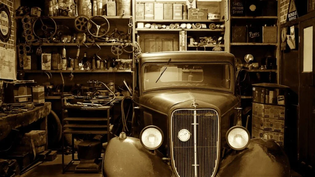  Garage/ car parking 