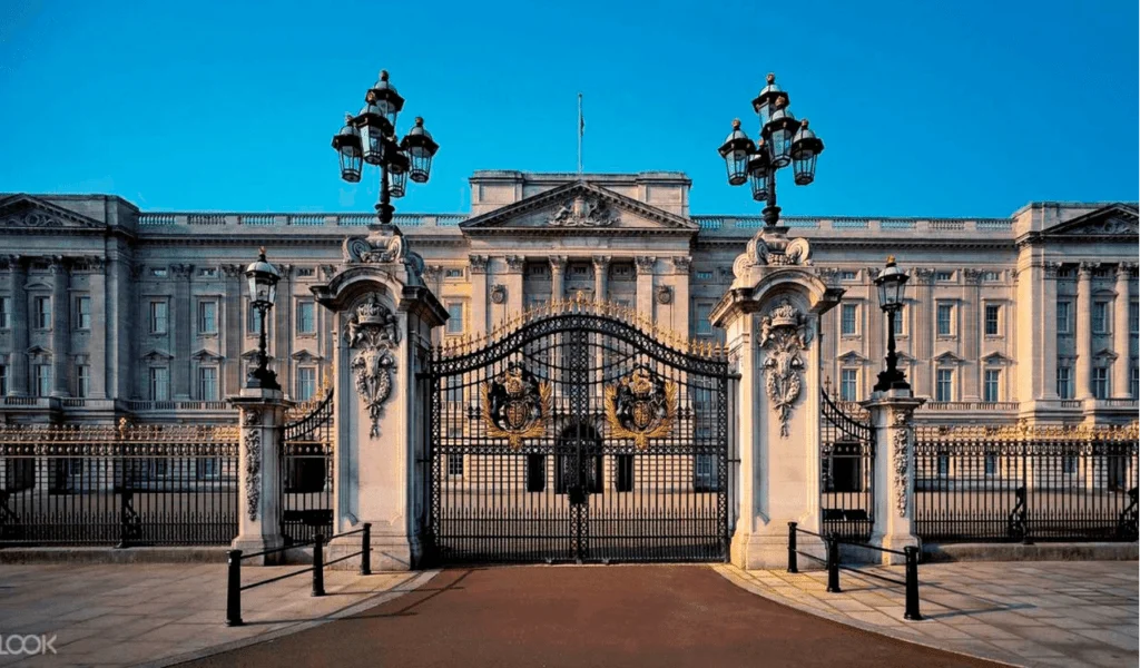 10 Best Examples of European Houses Around the World Buckingham Palace