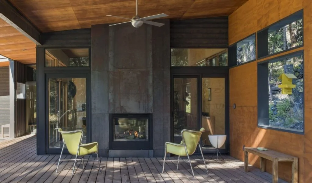 8 Breathtaking Modern Cabin Houses examples-Living Off the Grid Lot 6 Winthrop, Washington