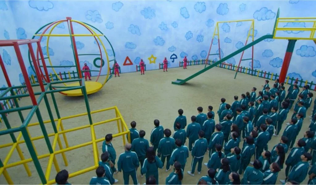 Squid Game: A Vivid Glance through an Architectural Perspective Honeycomb