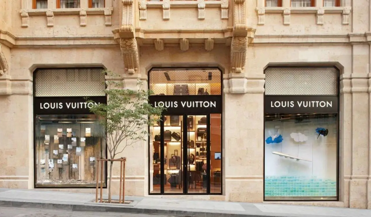 The Architecture Of Luxury Stores | The Design Gesture