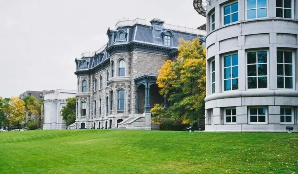 Architecture of Montreal: Alluring Marvels of the City Canadian center