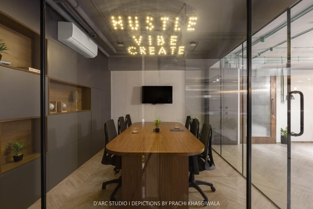 Interior Design Project by D'arc Studio: The Workstudio Interior Design Project by D'arc Studio: The Workstudio Design FirmD'arc studioCompletion YearJune 2022Gross Built Area1040 sq ftProject LocationSurat, GujaratBuilding FunctionInterior DesignLead ArchitectsAr. Aakruti JohariPhotography CreditsPrachi Khasgiwala D'arc studio,Workstudio,design