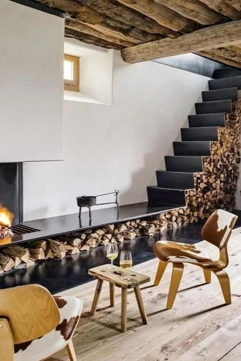 Left Hand Double Winder Staircase 
